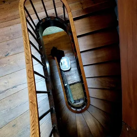 بيت للعطل Beautiful Large Stylish Centrally Located In *