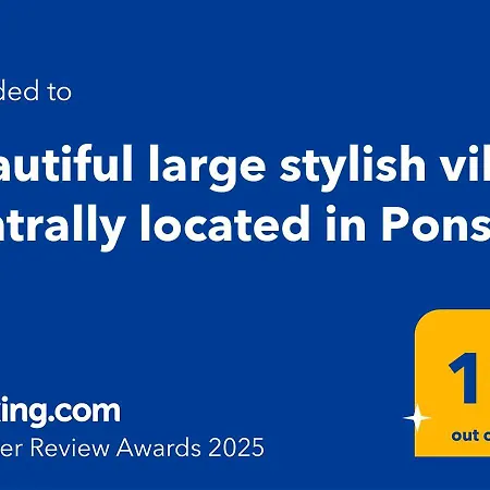 Beautiful Large Stylish Centrally Located In *