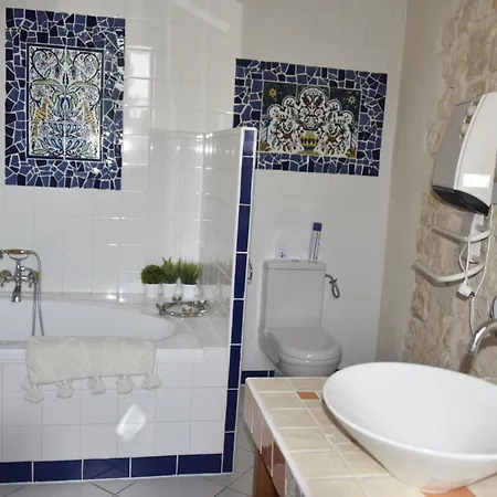 Beautiful Large Stylish Centrally Located In Semesterbostad *