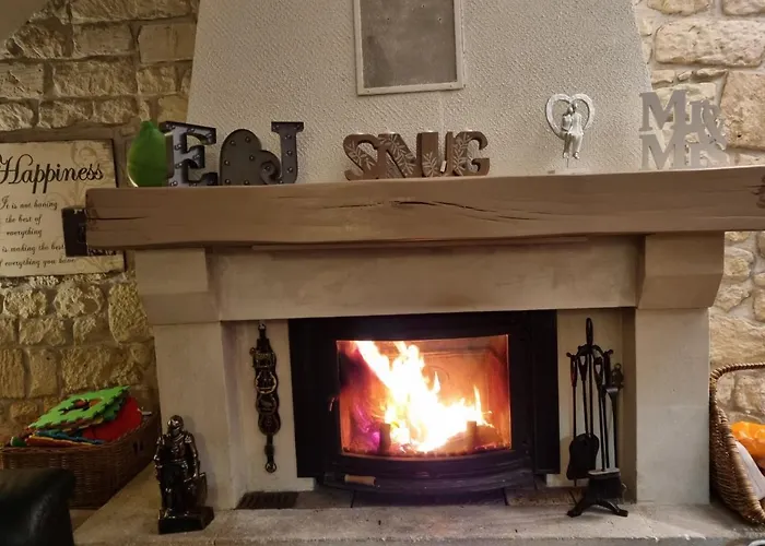 Beautiful Large Stylish Centrally Located In